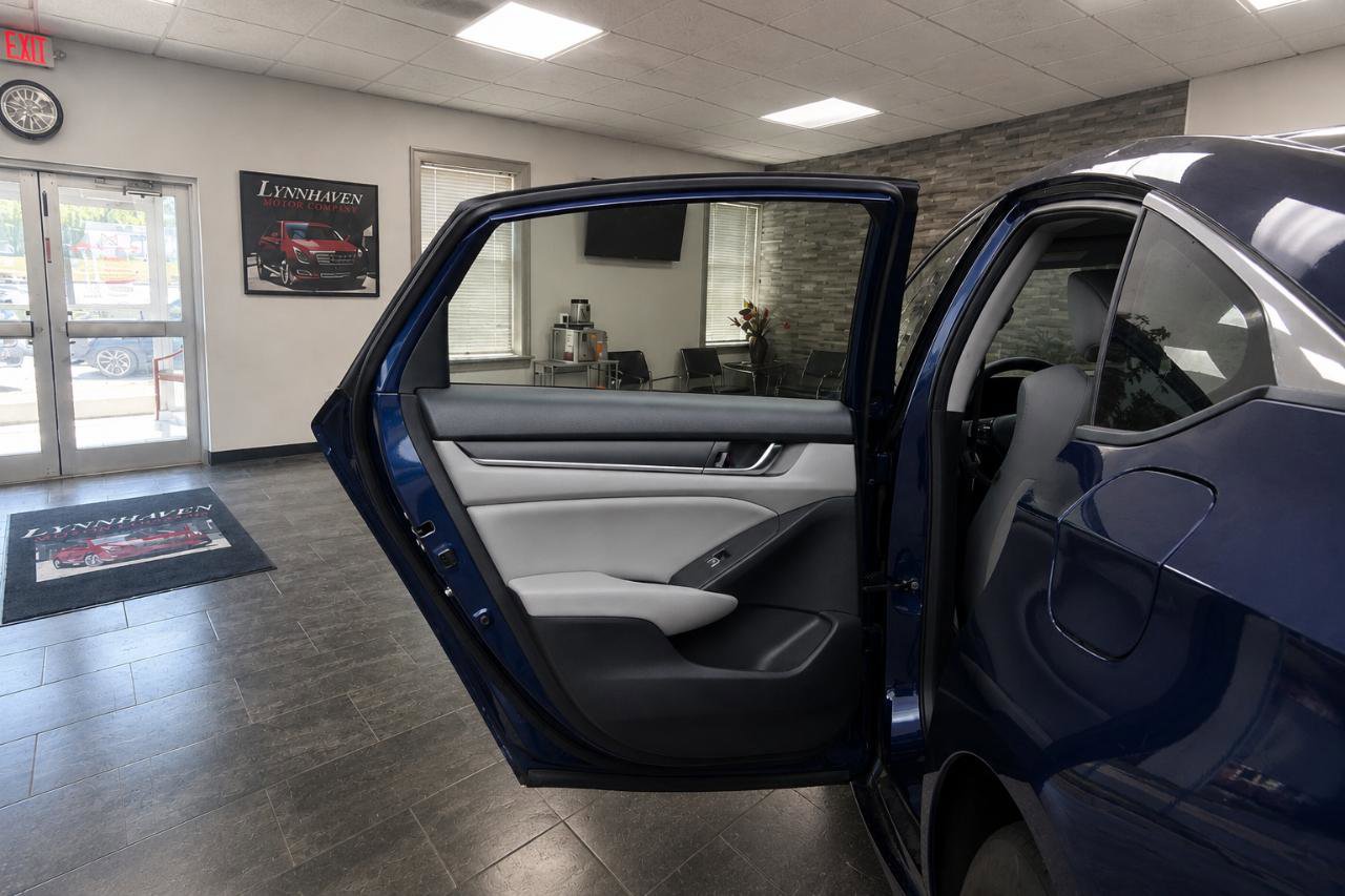 Used 2018 Honda Accord LX image 13