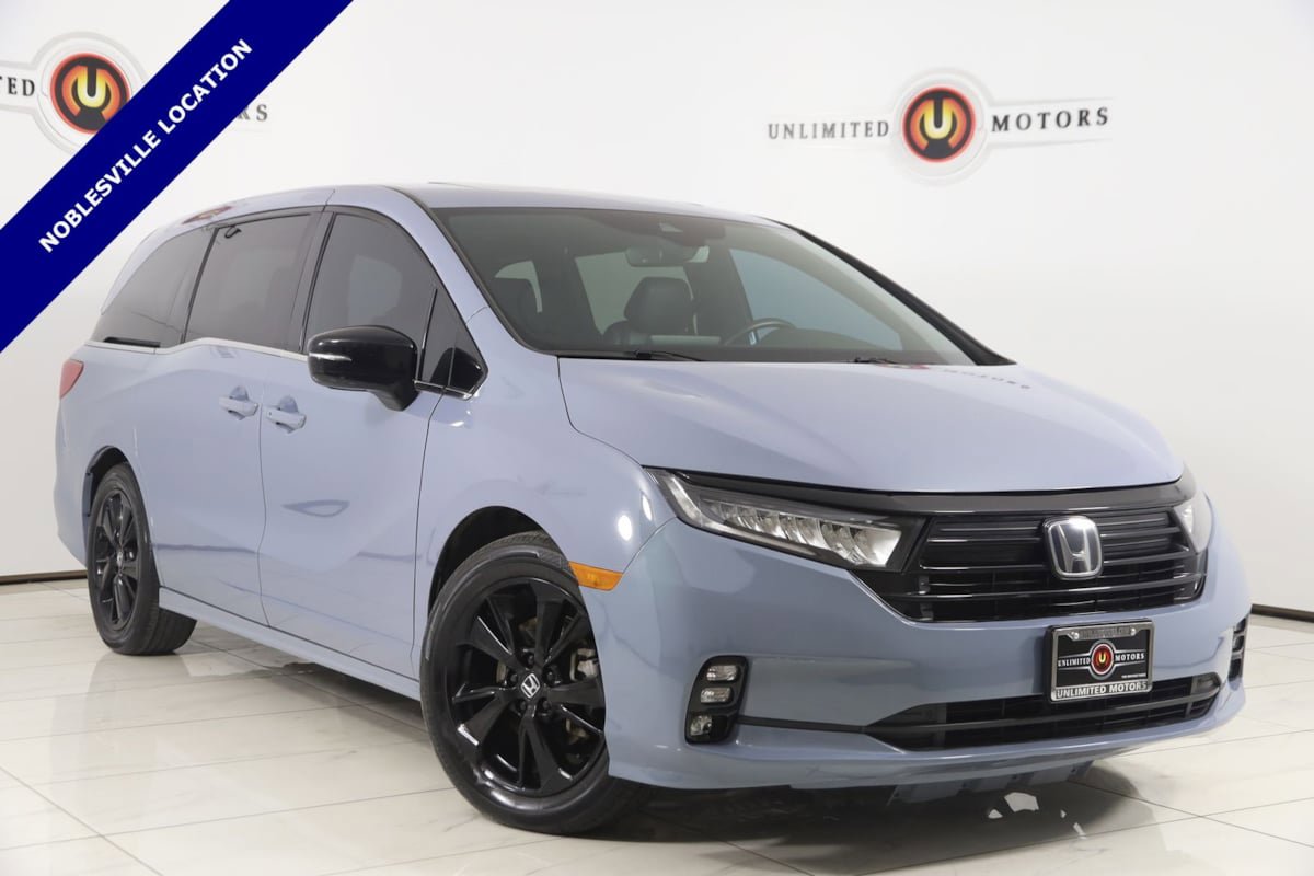 Used 2023 Honda Odyssey Sport image 1