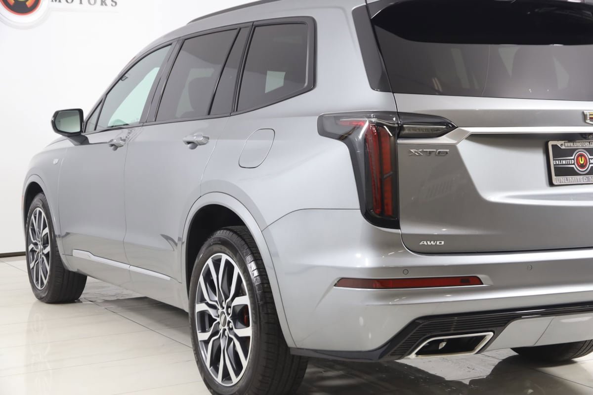 Used 2024 Cadillac XT6 Sport image 27