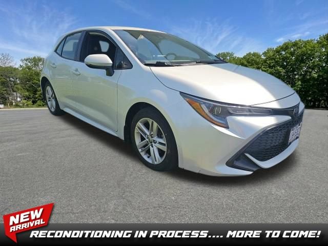 Used 2021 Toyota Corolla SE w/ SE Preferred Package FWD image 1