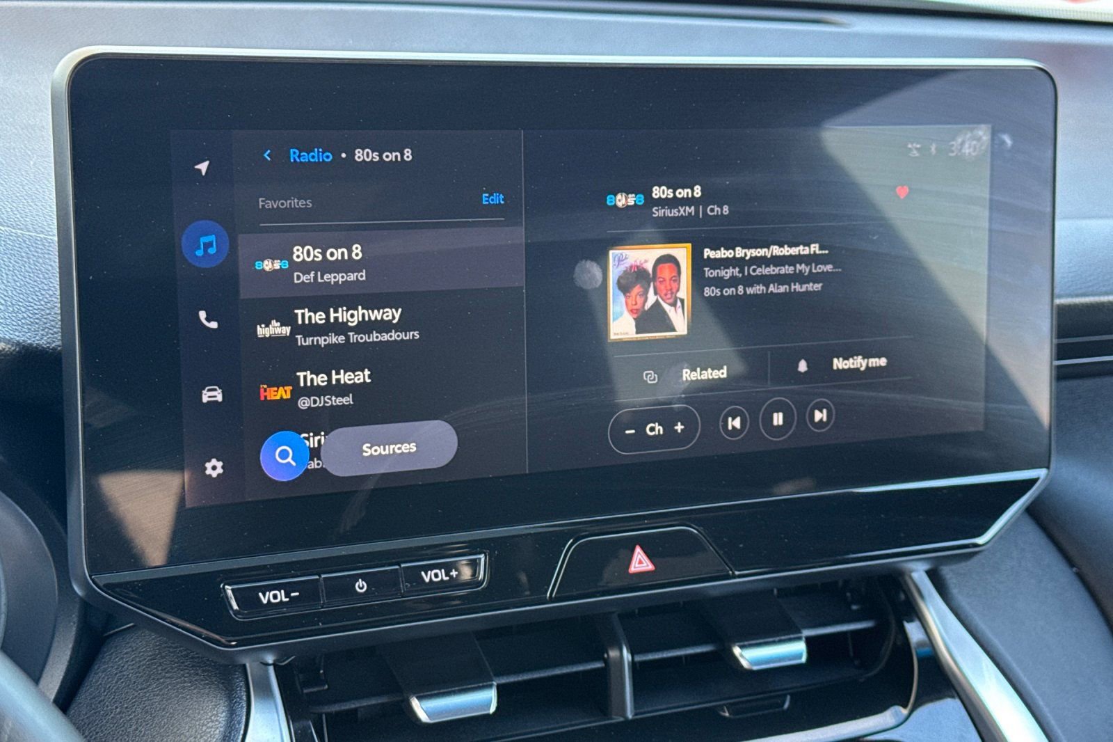 Used 2024 Toyota Venza Nightshade image 18