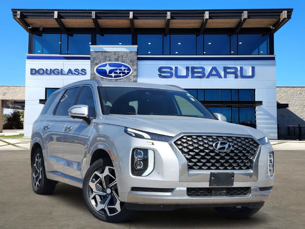 Used 2022 Hyundai Palisade Calligraphy w/ Winter Package FWD image 1