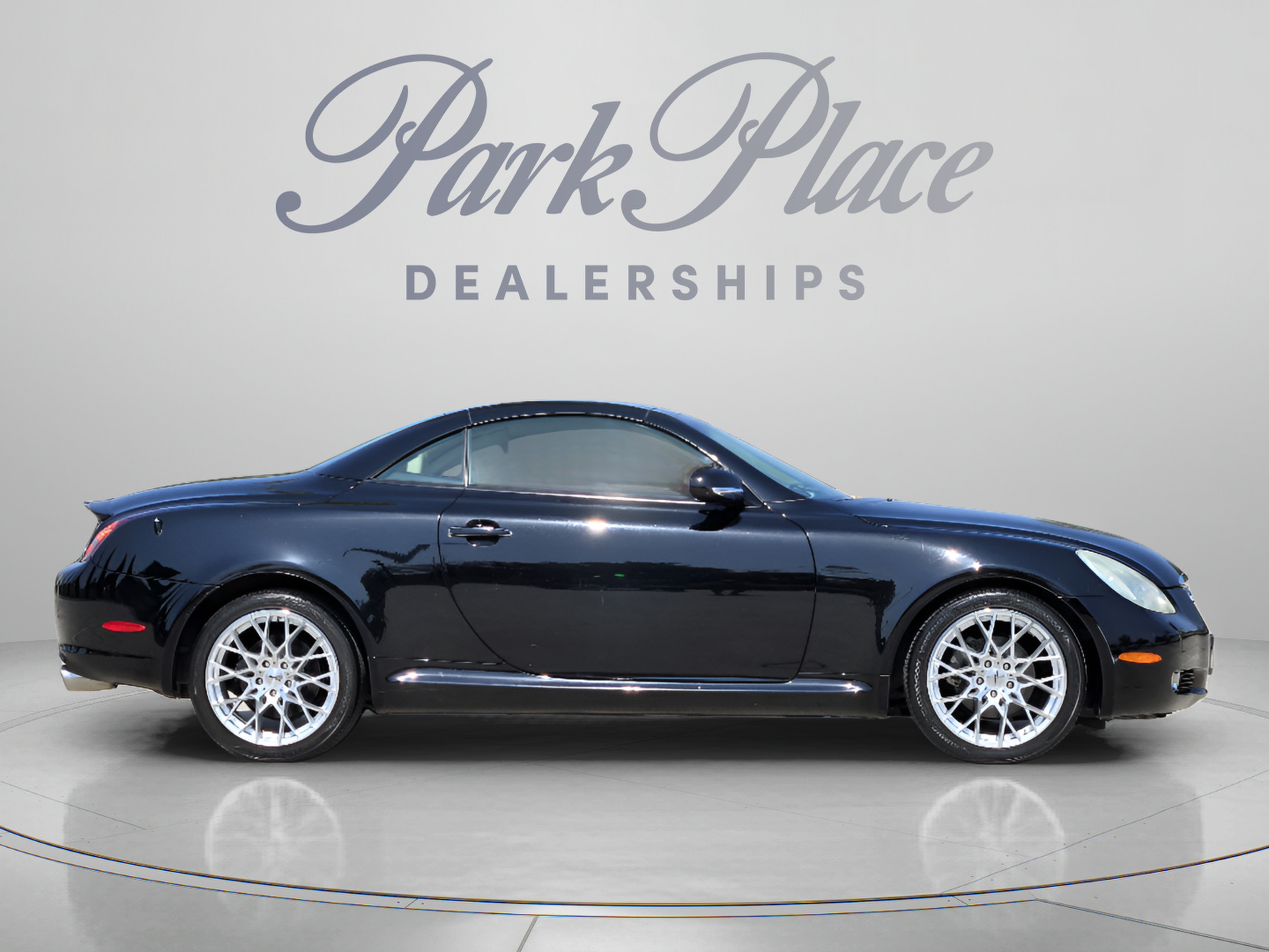 Used 2005 Lexus SC 430 Convertible RWD image 8