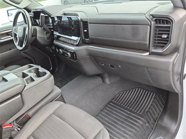 Used 2022 Chevrolet Silverado 1500 LT image 18