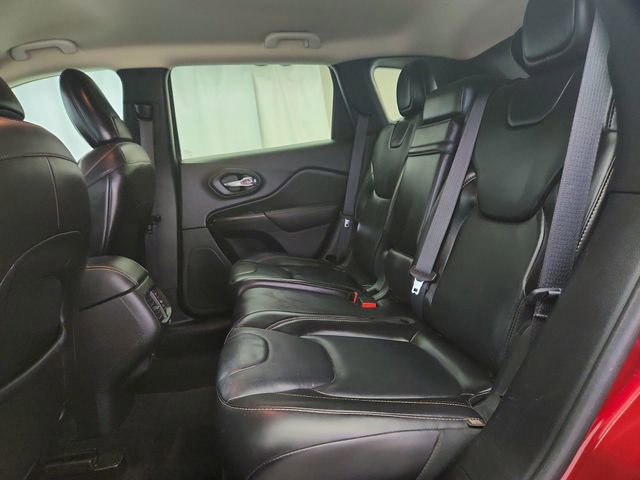 Used 2017 Jeep Cherokee Limited image 21