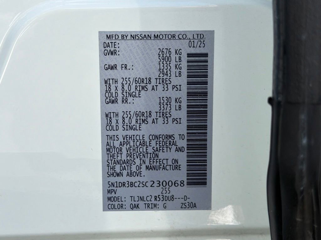 Used 2025 Nissan Pathfinder SV image 31