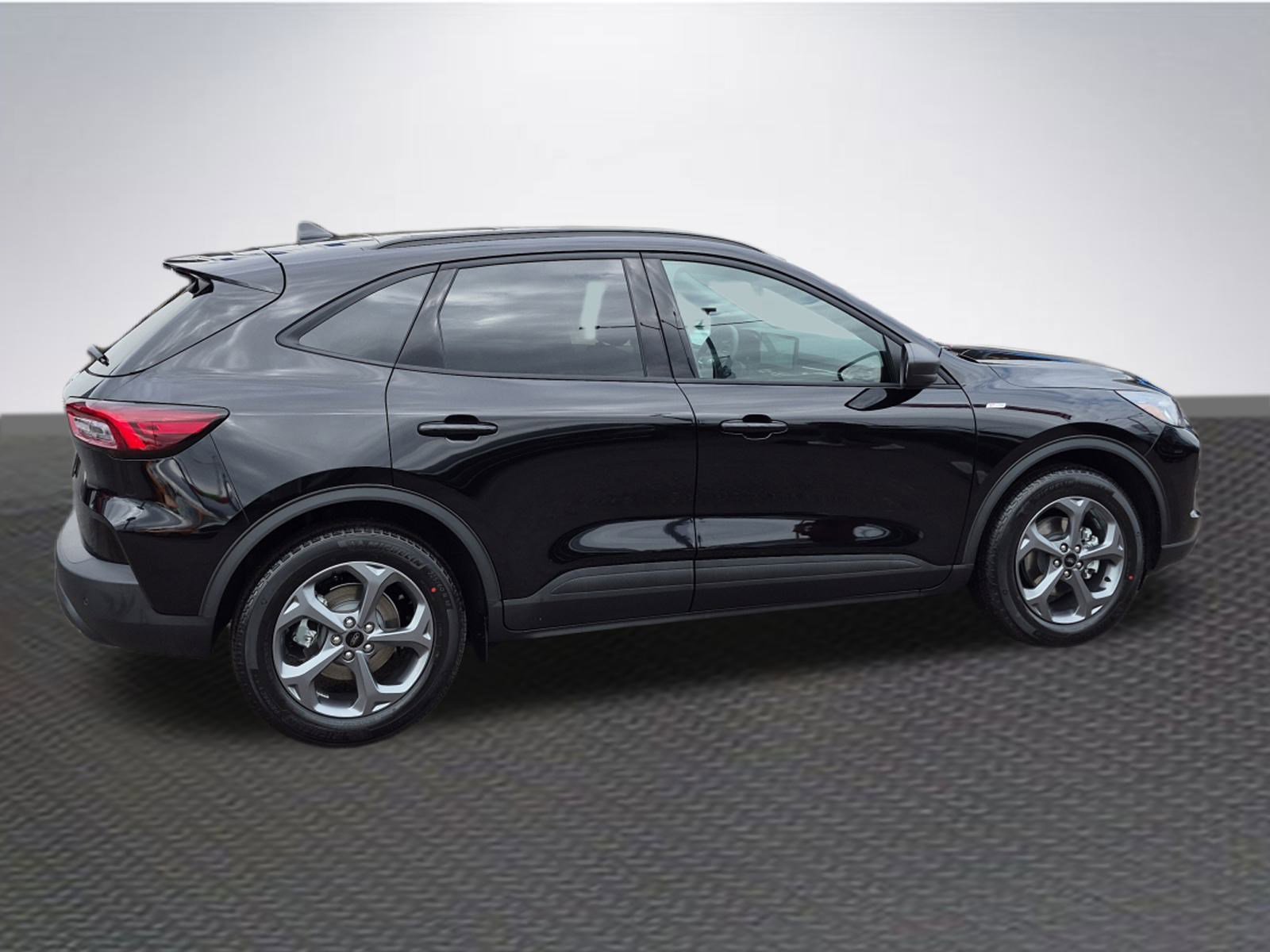 New 2026 Ford Escape ST-Line w/ Tech Pack #1 image 4