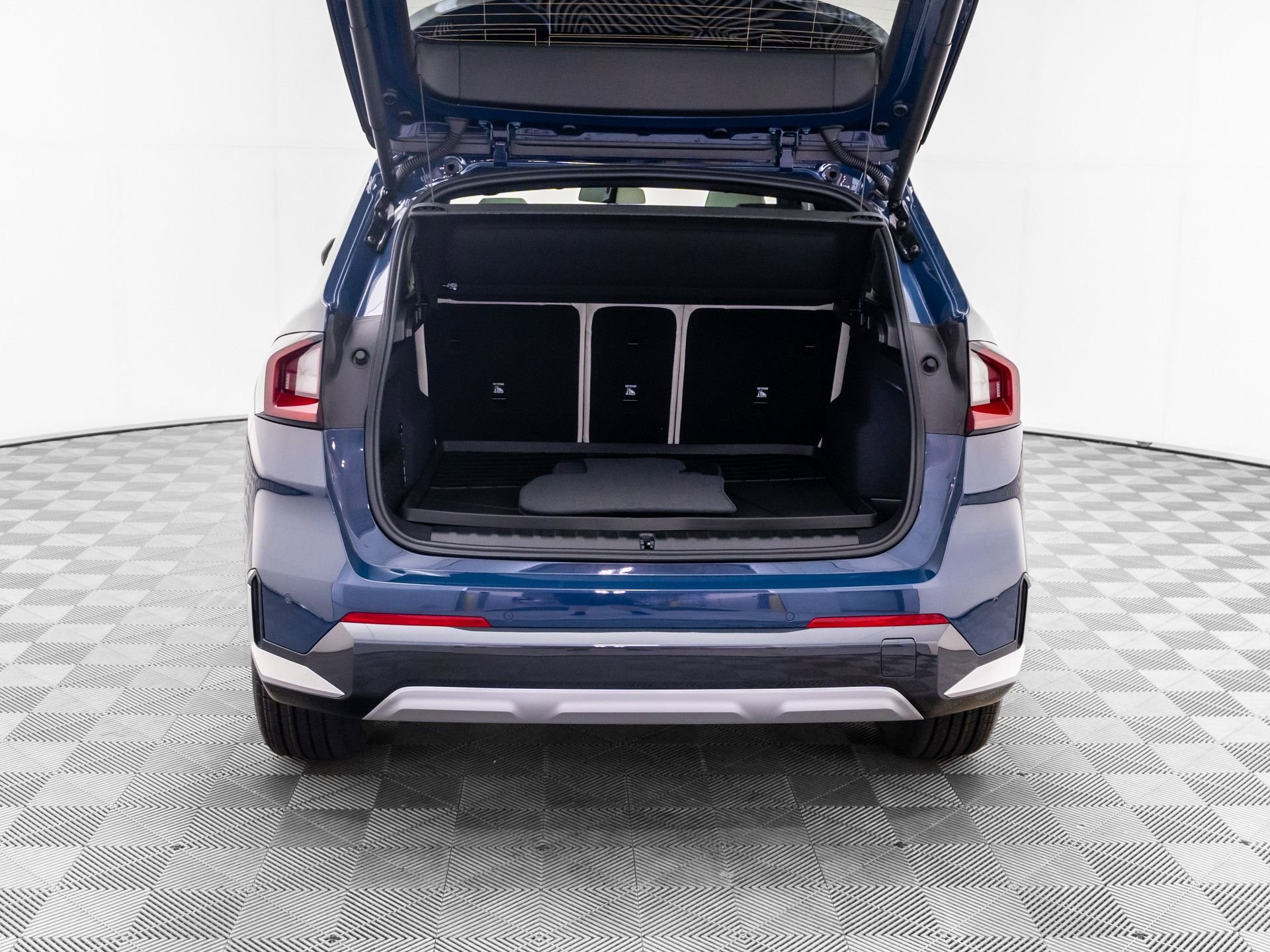 New 2026 BMW X1 xDrive28i AWD/4WD image 35
