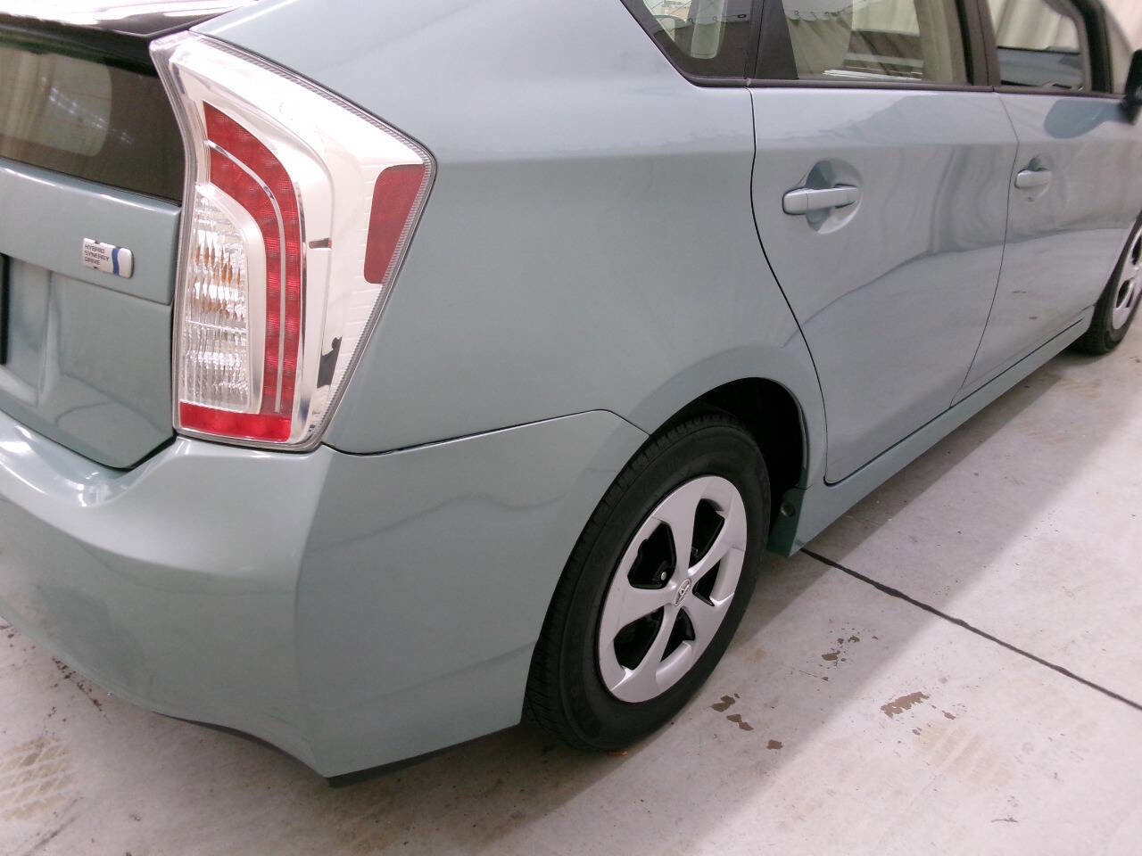 Used 2013 Toyota Prius Two image 7