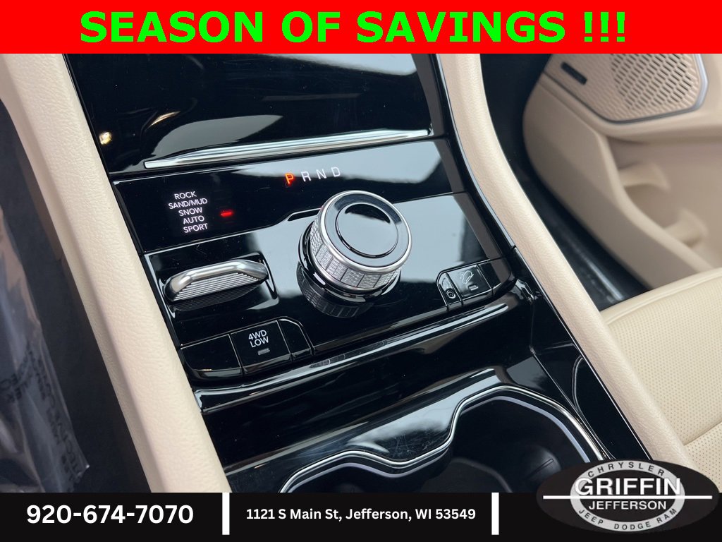 Used 2023 Jeep Grand Cherokee 4WD 4xe w/ Luxury Tech Group II image 28