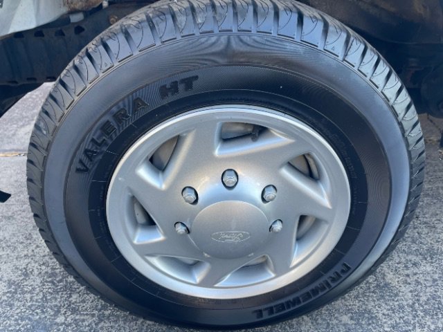 Used 2012 Ford E-150 and Econoline 150 image 22