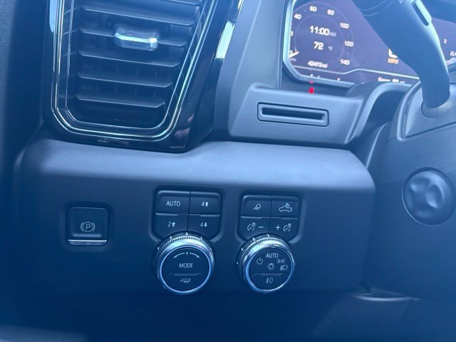 Used 2022 GMC Sierra 1500 AT4 w/ AT4 Preferred Package AWD/4WD image 24