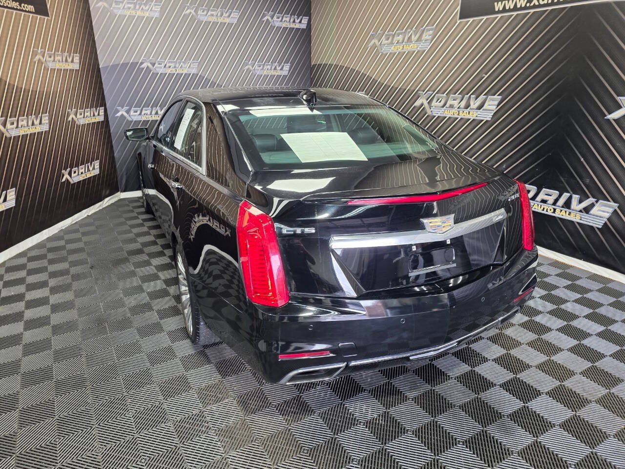 Used 2016 Cadillac CTS Luxury RWD image 12