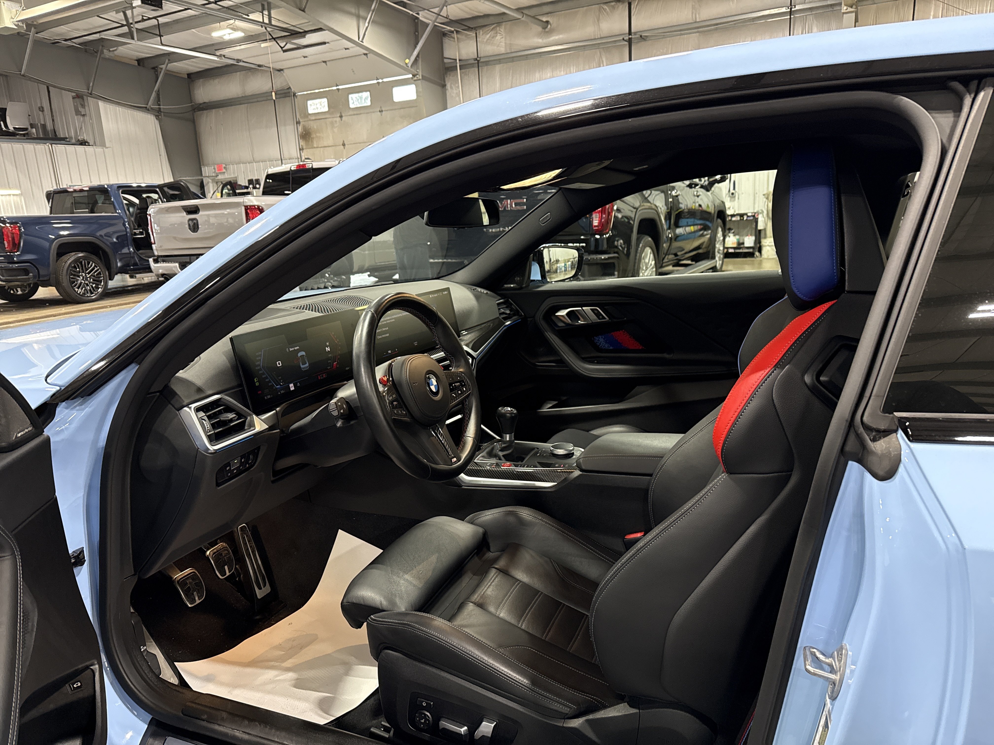 Used 2023 BMW M2 w/ Lighting Package RWD image 7