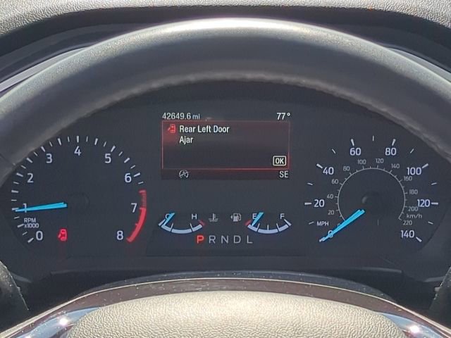 Used 2022 Ford Escape SE w/ SE Sport Appearance Package image 19