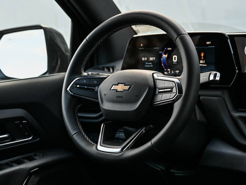 New 2026 Chevrolet Silverado EV LT image 12