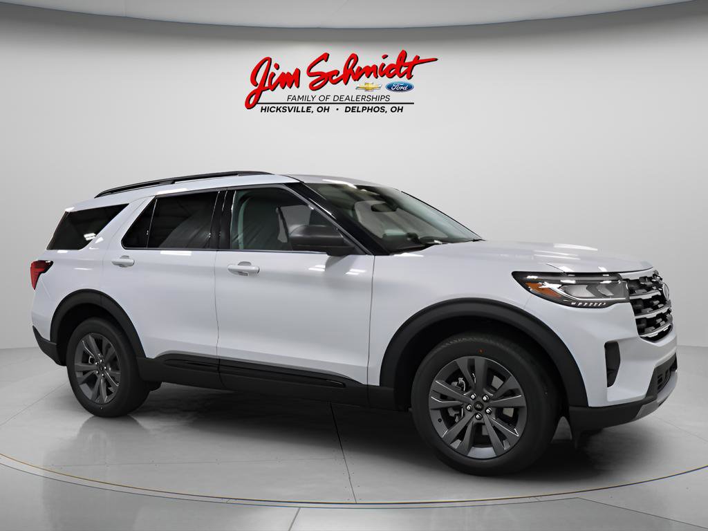 New 2026 Ford Explorer Active w/ Active Comfort Package image 2