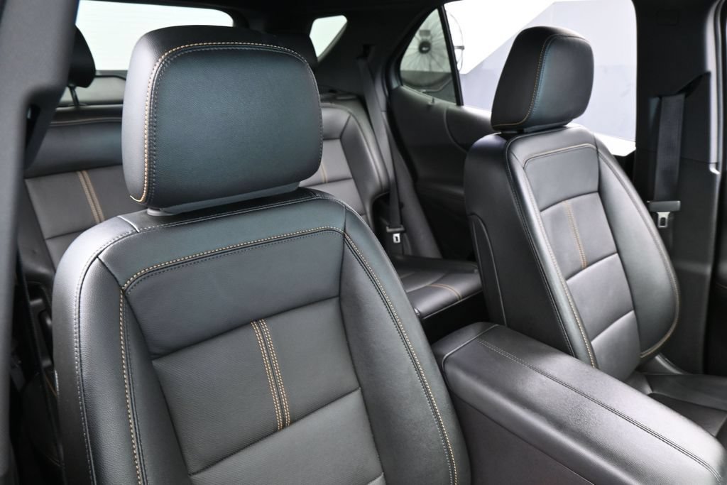 Used 2024 Chevrolet Equinox Premier w/ Redline Edition FWD image 41