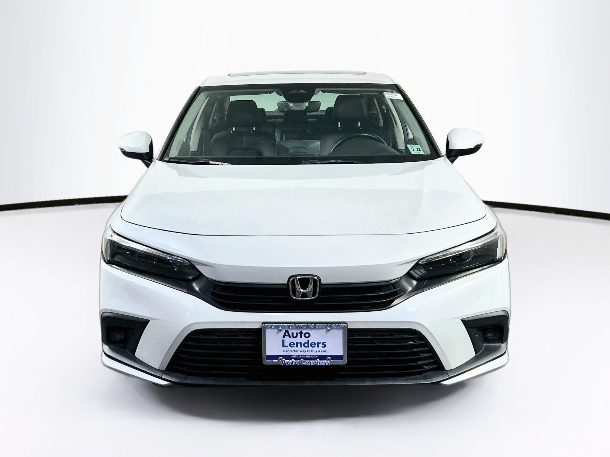 Used 2023 Honda Civic Touring image 2