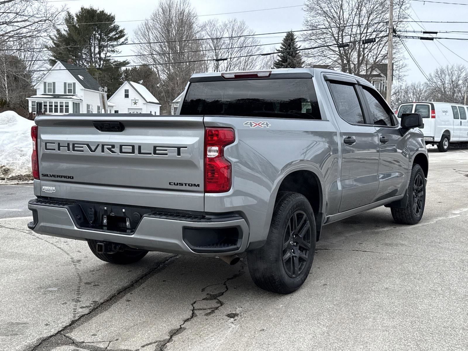 Used 2024 Chevrolet Silverado 1500 Custom w/ LPO, Dark Essentials Package AWD/4WD image 9