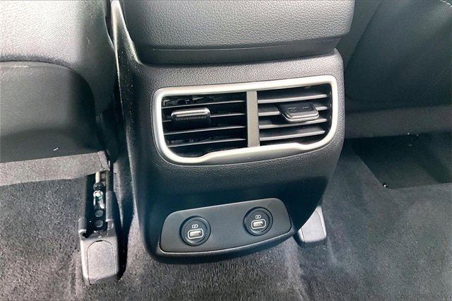 Used 2023 Hyundai Santa Fe SEL image 10