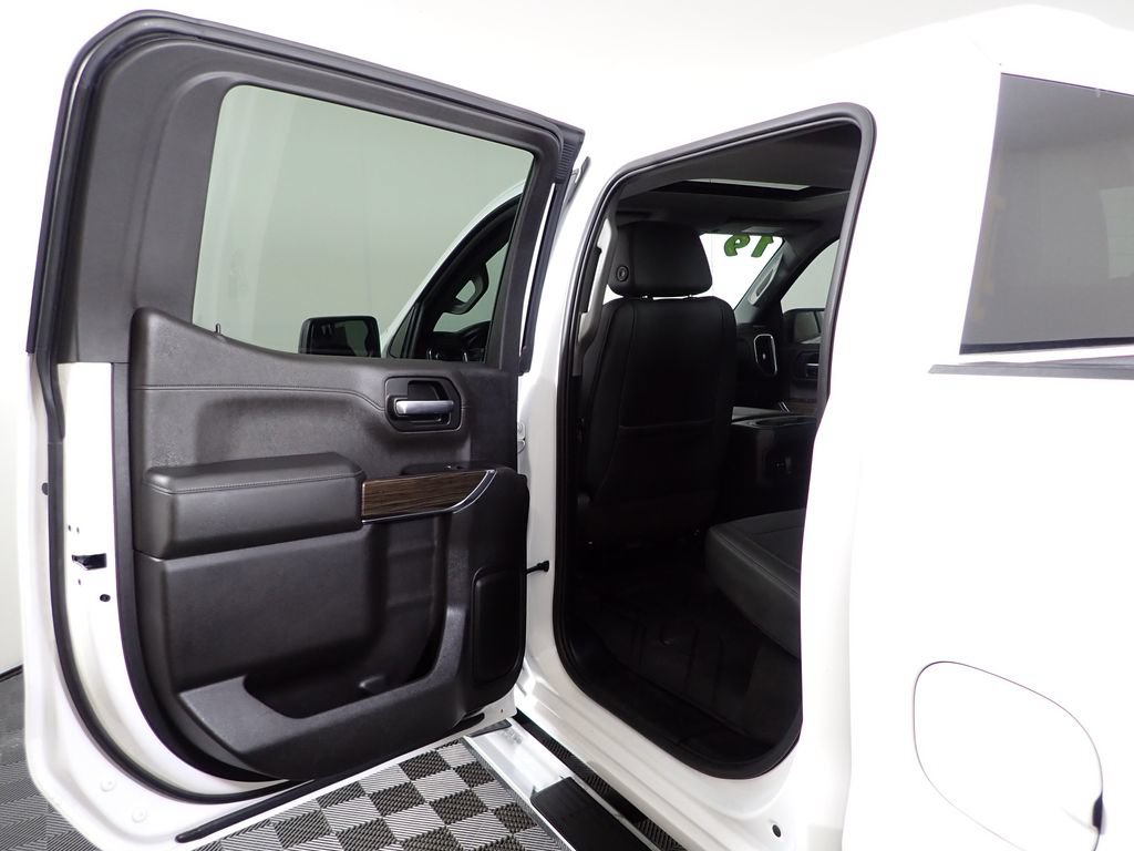 Used 2019 Chevrolet Silverado 1500 RST AWD/4WD image 34