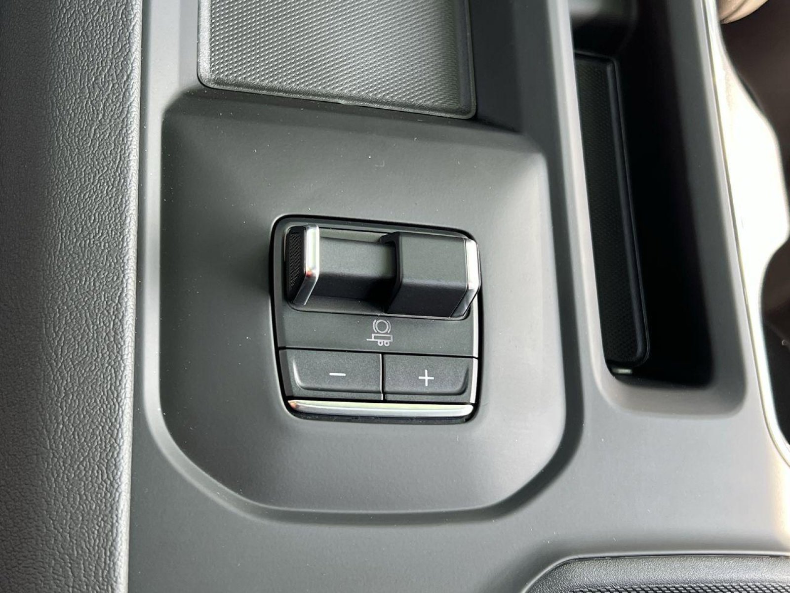 New 2025 GMC Sierra 3500 Denali w/ Denali Reserve Package image 27