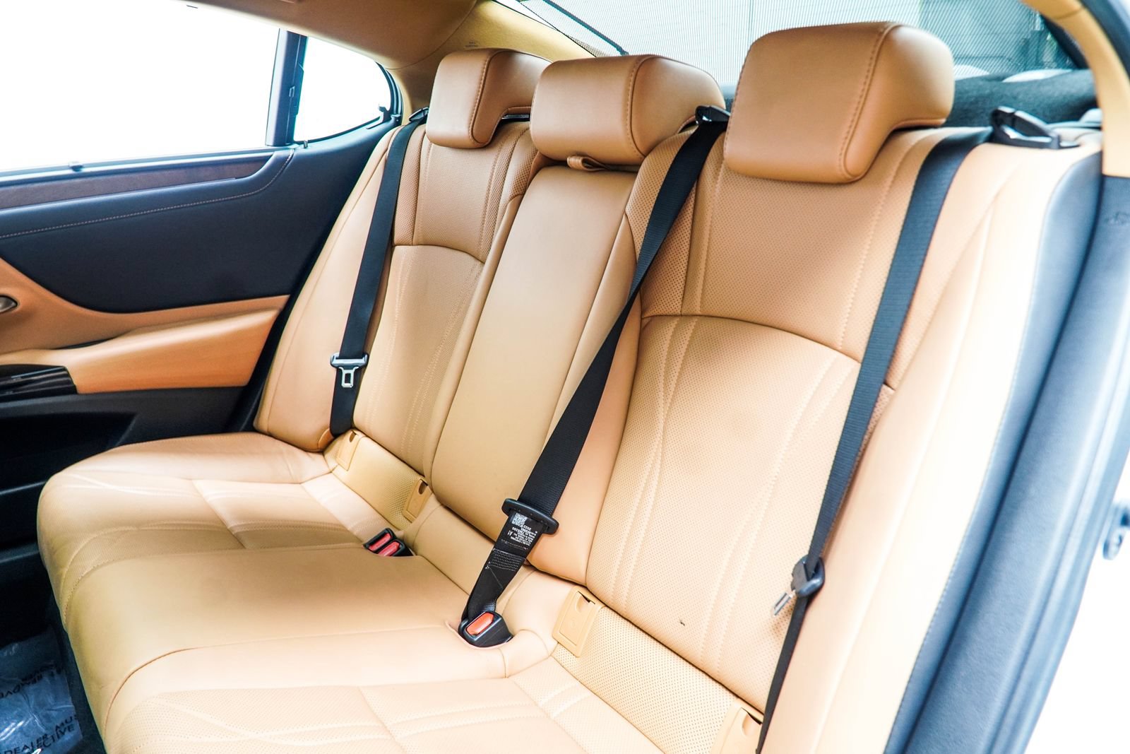 Used 2022 Lexus ES 350 Ultra Luxury w/ Accessory Package 2 FWD image 46
