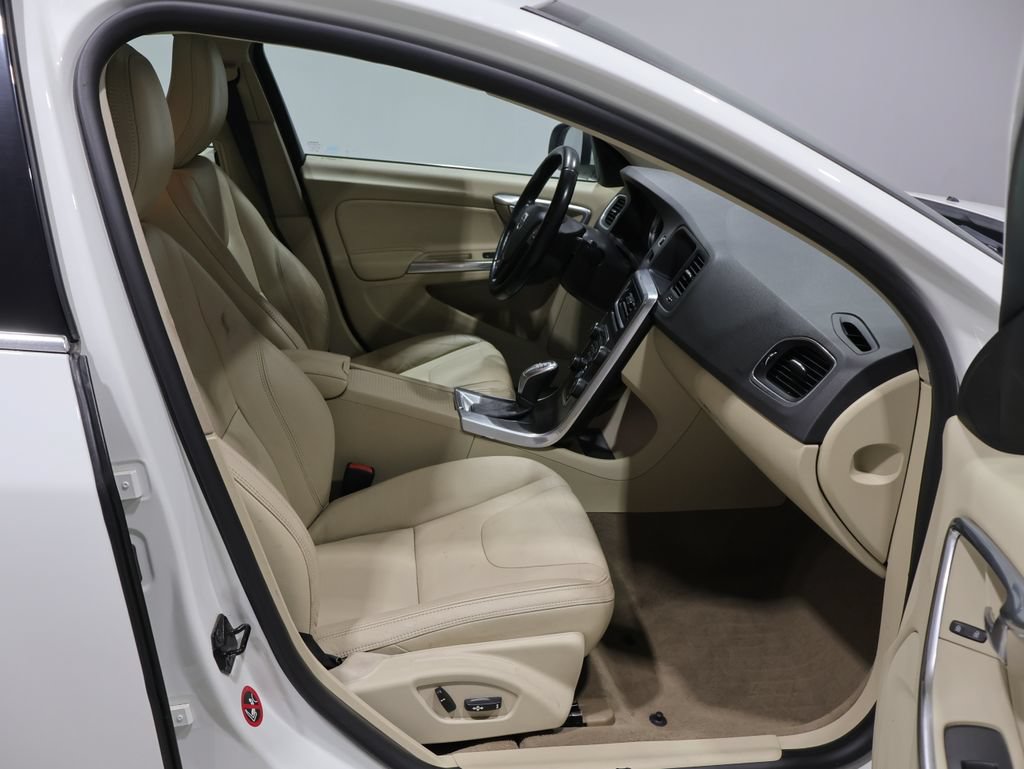 Used 2013 Volvo S60 T5 AWD/4WD image 22