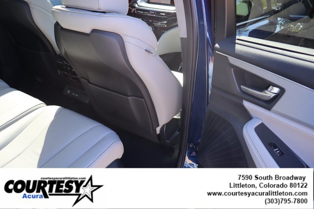 Used 2024 Acura MDX w/ Technology Package AWD/4WD image 32