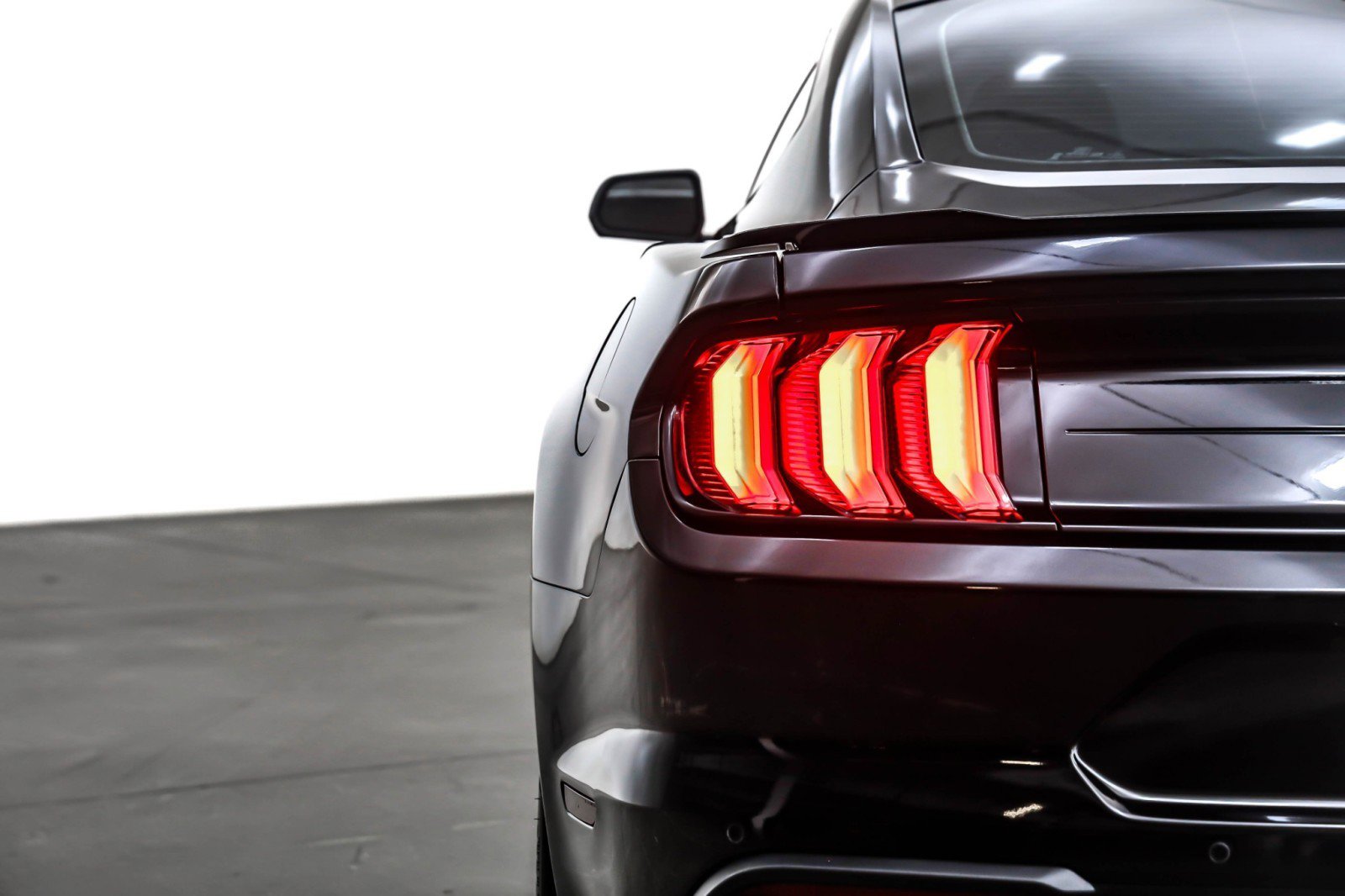 Used 2022 Ford Mustang GT Premium image 14