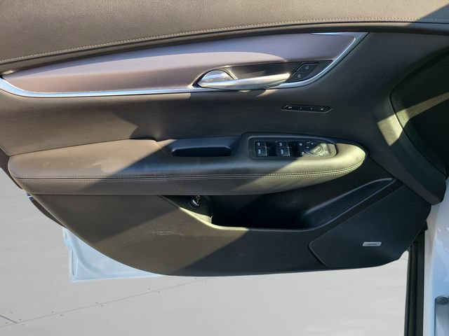 Used 2023 Cadillac XT6 Luxury FWD image 24