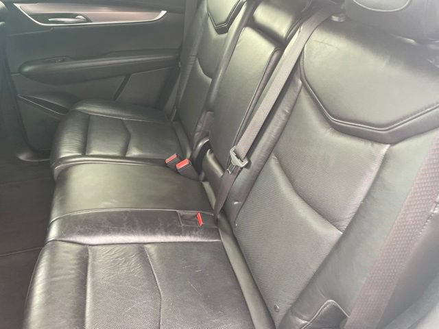 Used 2017 Cadillac XT5 Premium Luxury FWD image 31