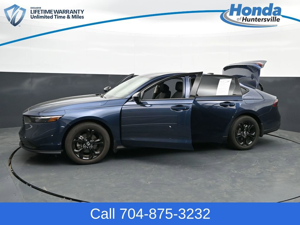 Certified 2025 Honda Accord SE image 34