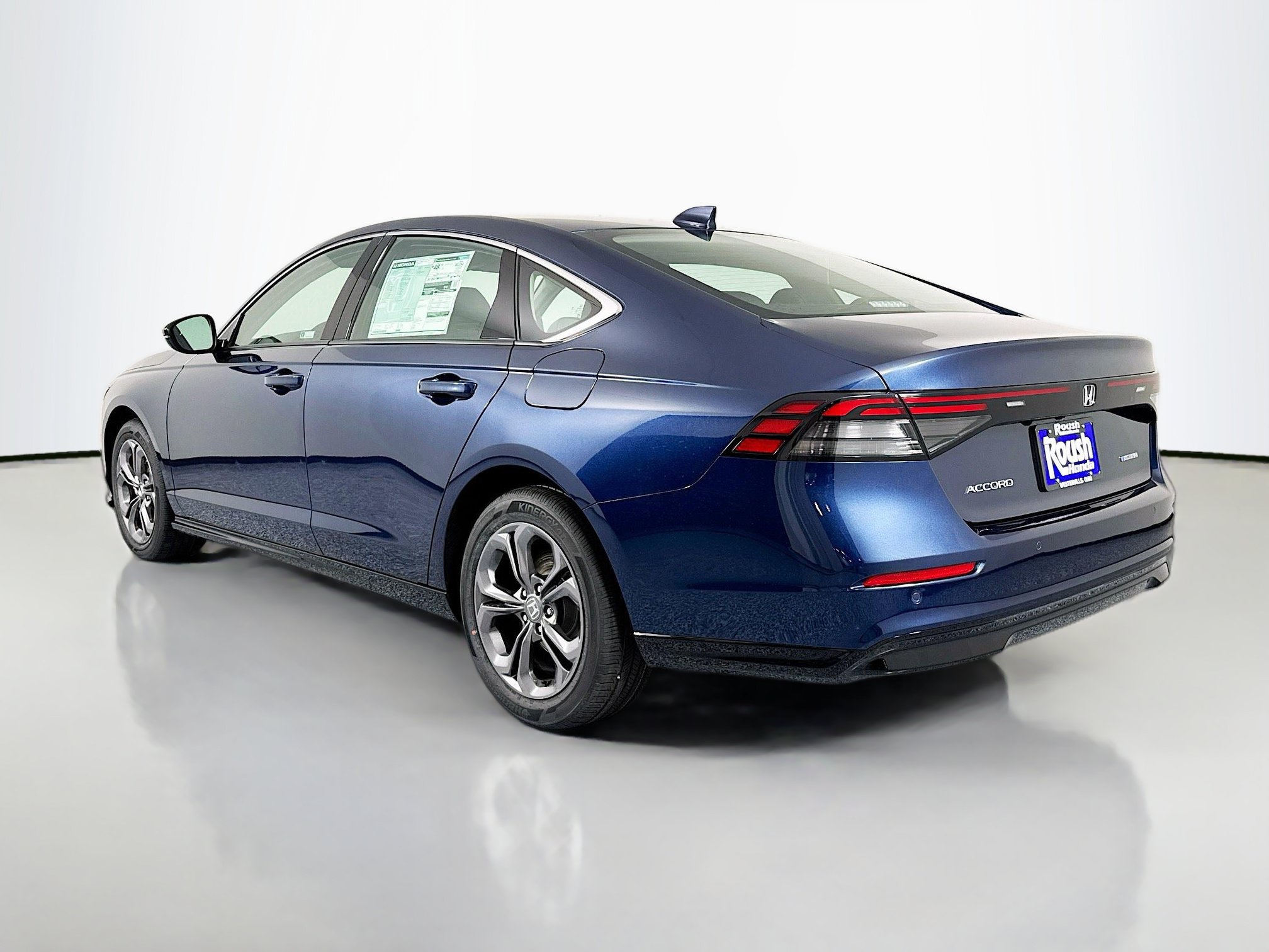 New 2026 Honda Accord EX-L image 7