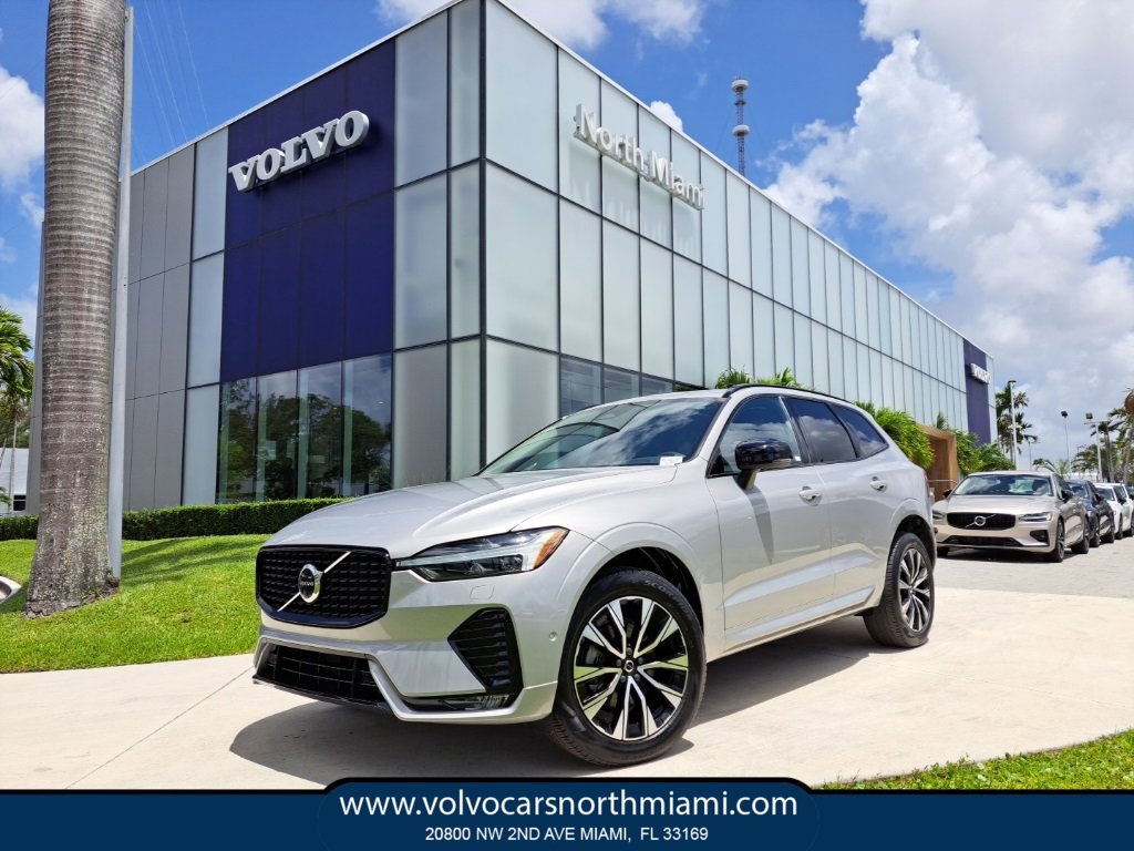 Used 2023 Volvo XC60 B5 Plus w/ Climate Package