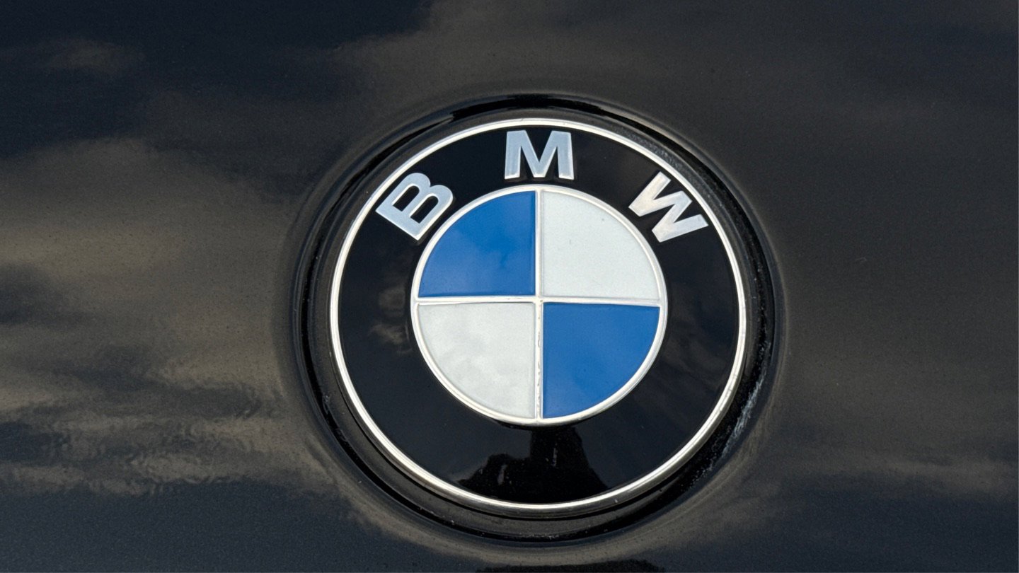 Used 2018 BMW M550i xDrive image 41