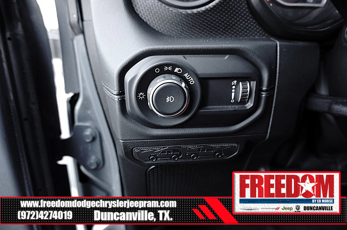 Certified 2024 Jeep Wrangler Unlimited Rubicon 392 image 28