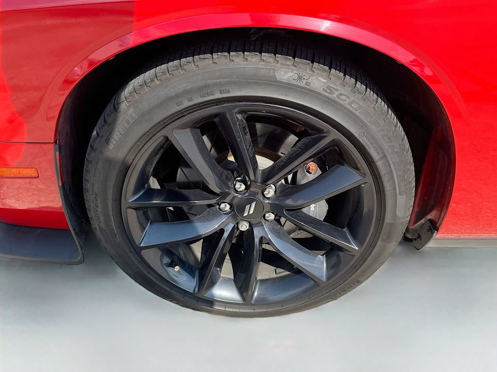 Used 2020 Dodge Challenger R/T w/ Shaker Package RWD image 32
