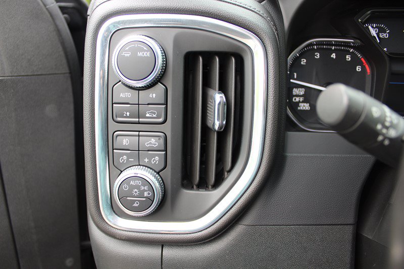 Used 2020 GMC Sierra 1500 Elevation AWD/4WD image 17