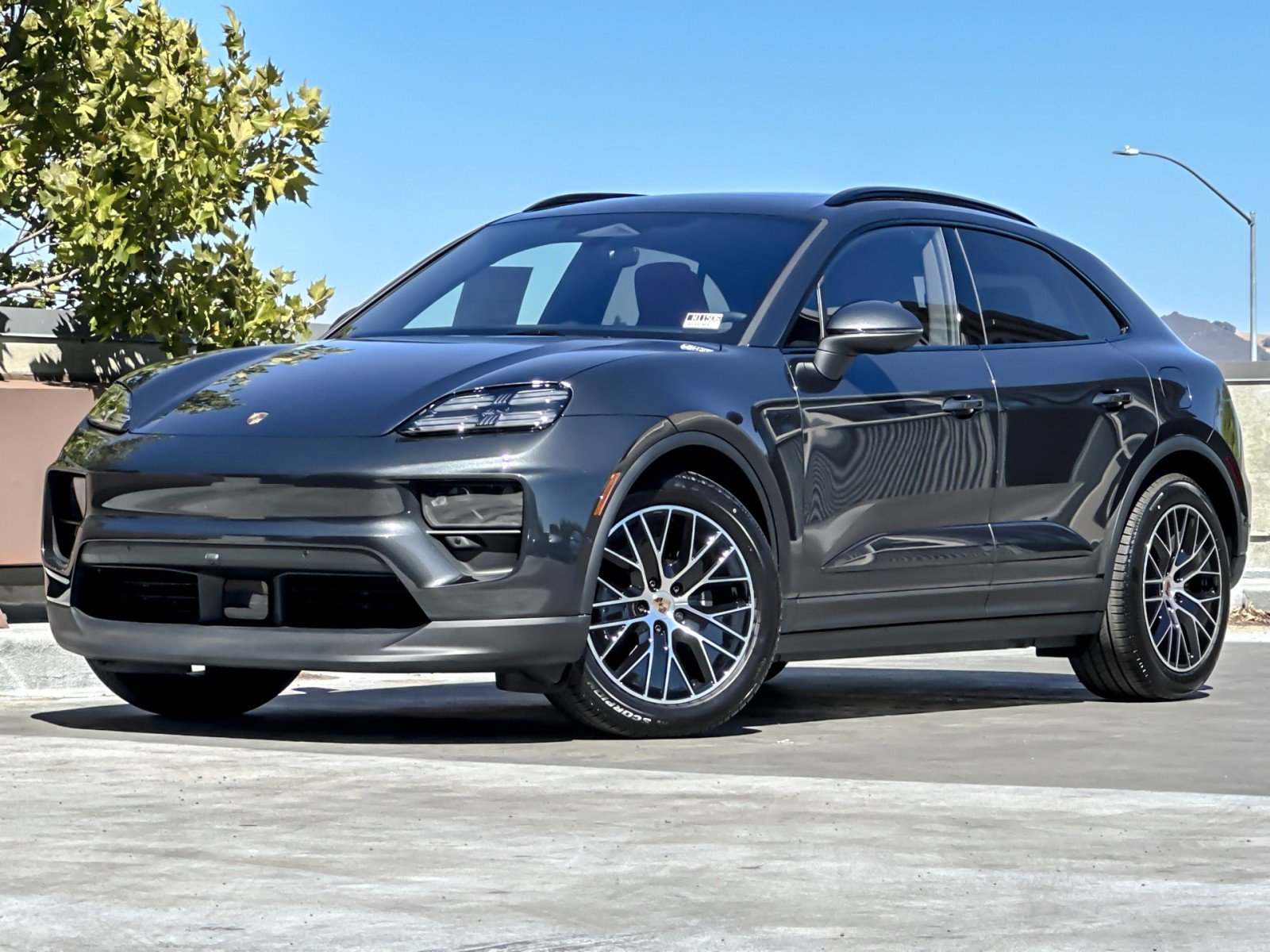 New 2025 Porsche Macan 4 Electric image 1
