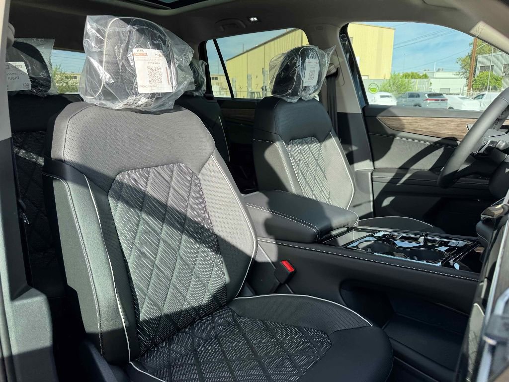 New 2026 Volkswagen Atlas SEL Premium R-Line image 29