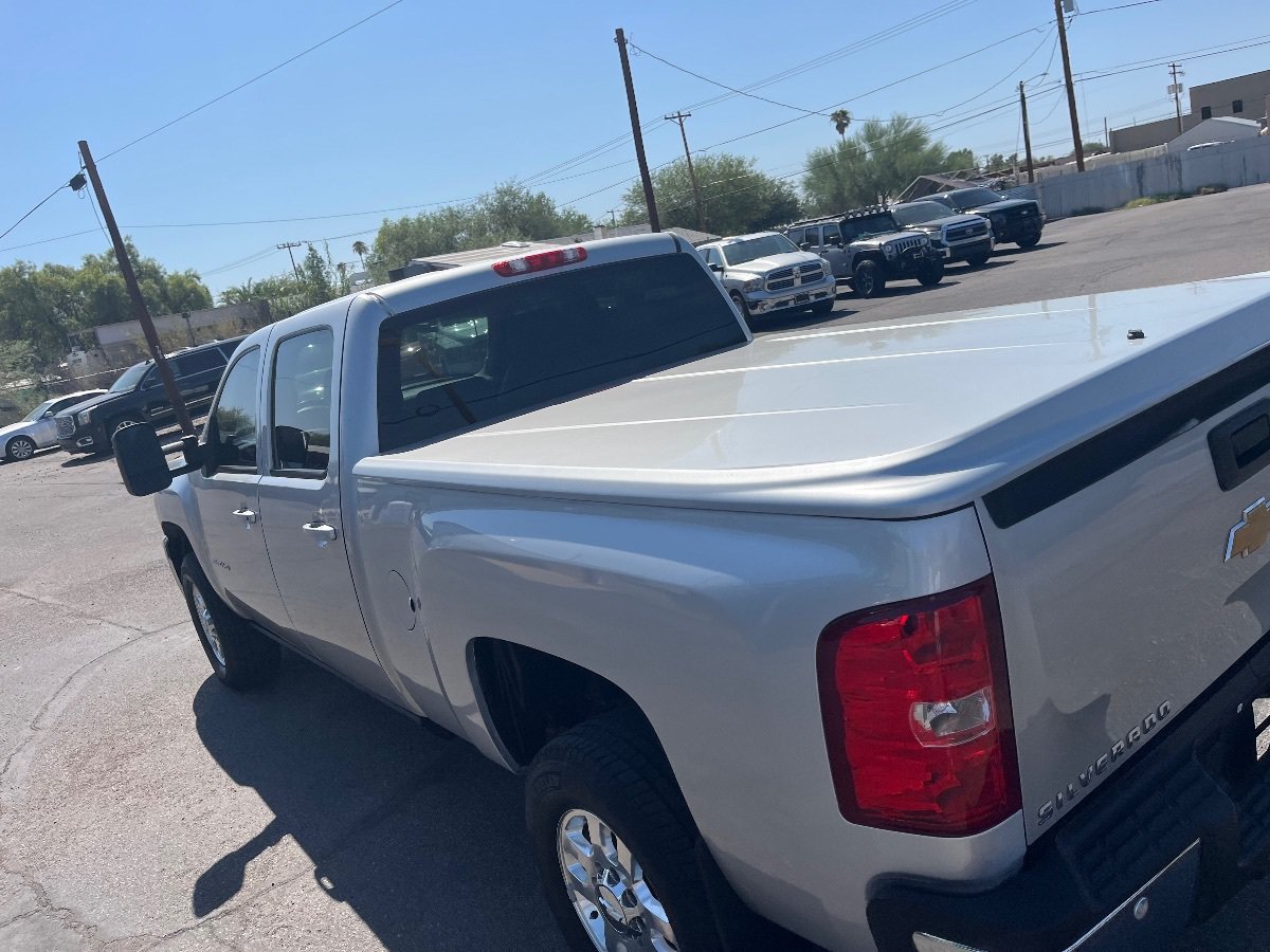 Used 2011 Chevrolet Silverado 3500 LTZ w/ LTZ Plus Package AWD/4WD image 49