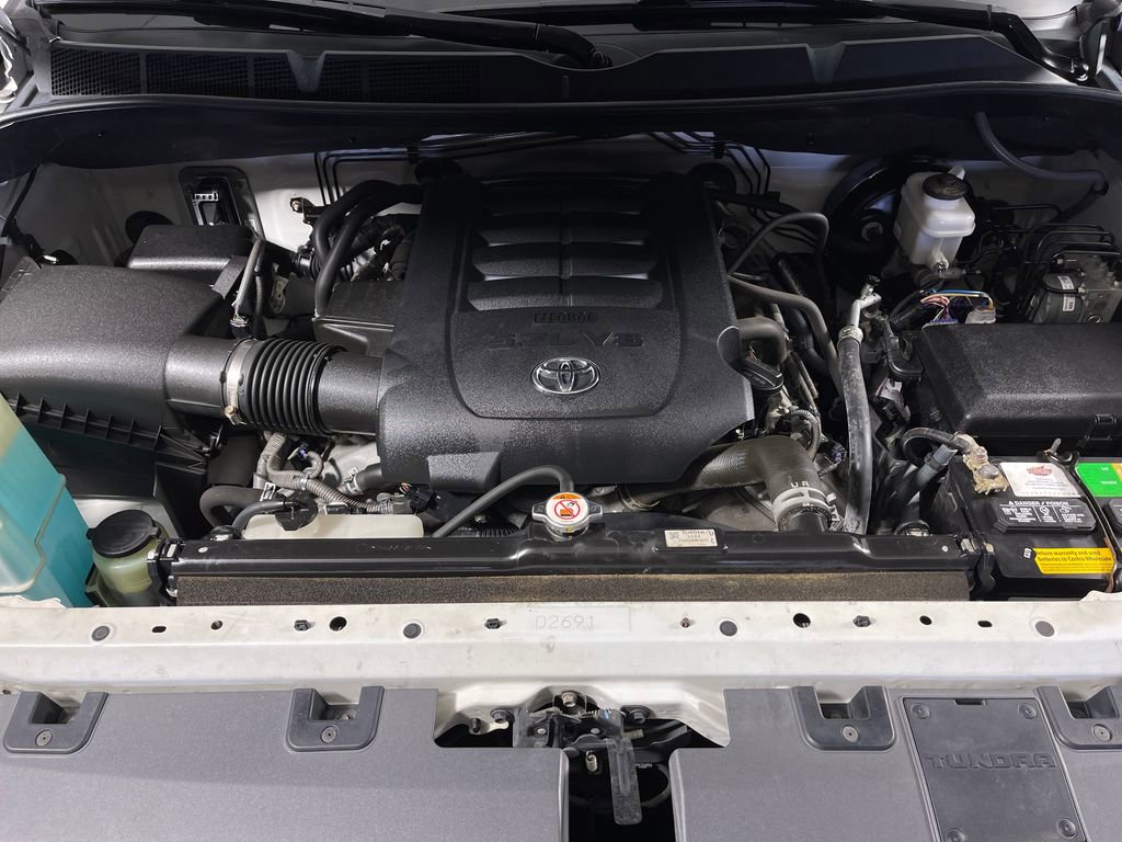 Used 2019 Toyota Tundra SR5 w/ TRD Off Road Package AWD/4WD image 9