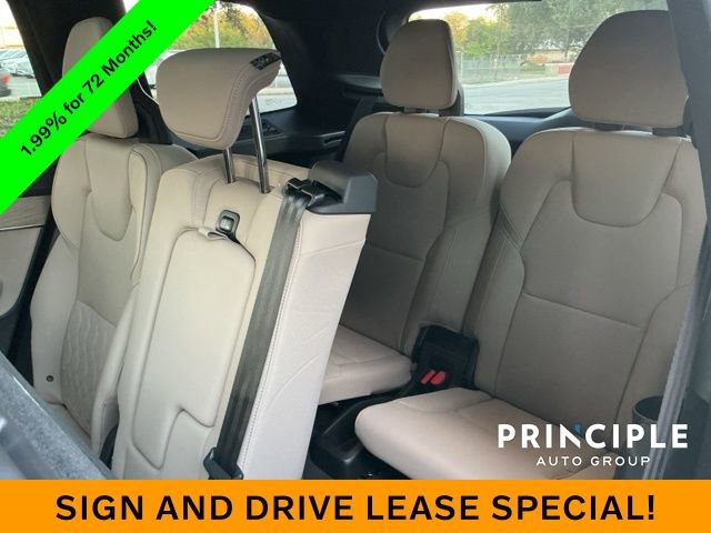 New 2026 Volvo XC90 B6 Plus w/ Protection Package Premier image 30