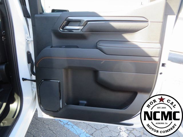 Used 2025 GMC Sierra 1500 AT4 image 56