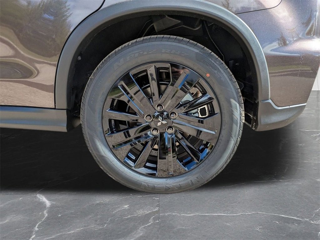 New 2025 Mitsubishi Outlander Sport LE image 30