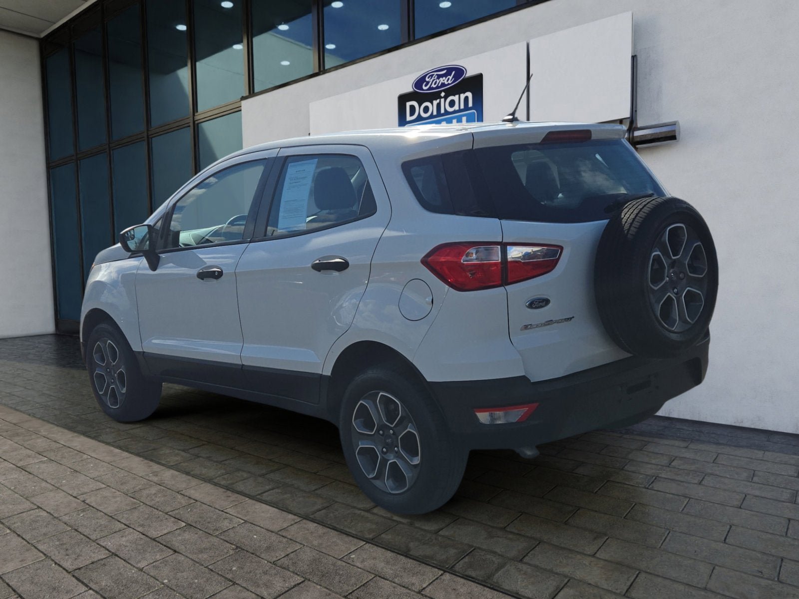 Used 2018 Ford EcoSport S image 5