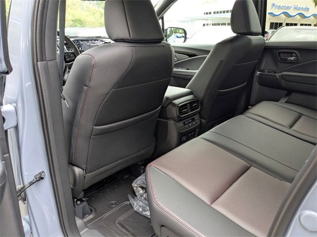New 2026 Honda Ridgeline Black Edition image 35