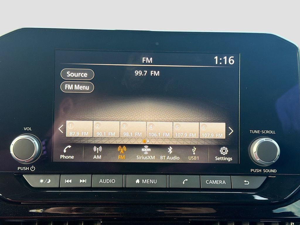 New 2025 Nissan Pathfinder SV image 13